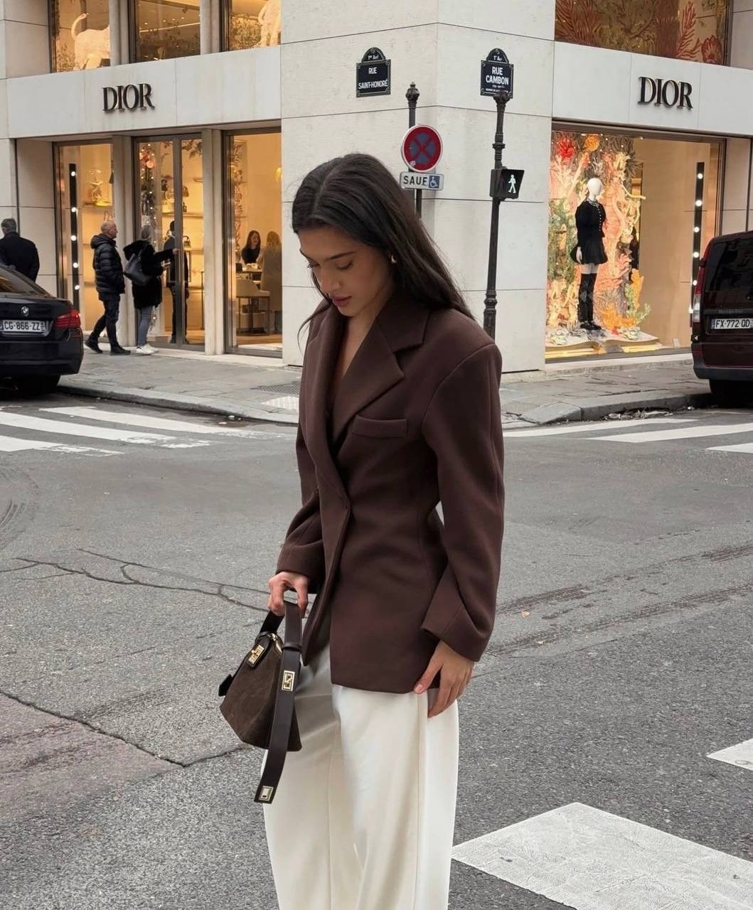 пиджак женский коричневый,пиджак женский приталенный удлиненный sade,женский элегантный блейзер,женские пиджаки,удлиненный женский пиджак