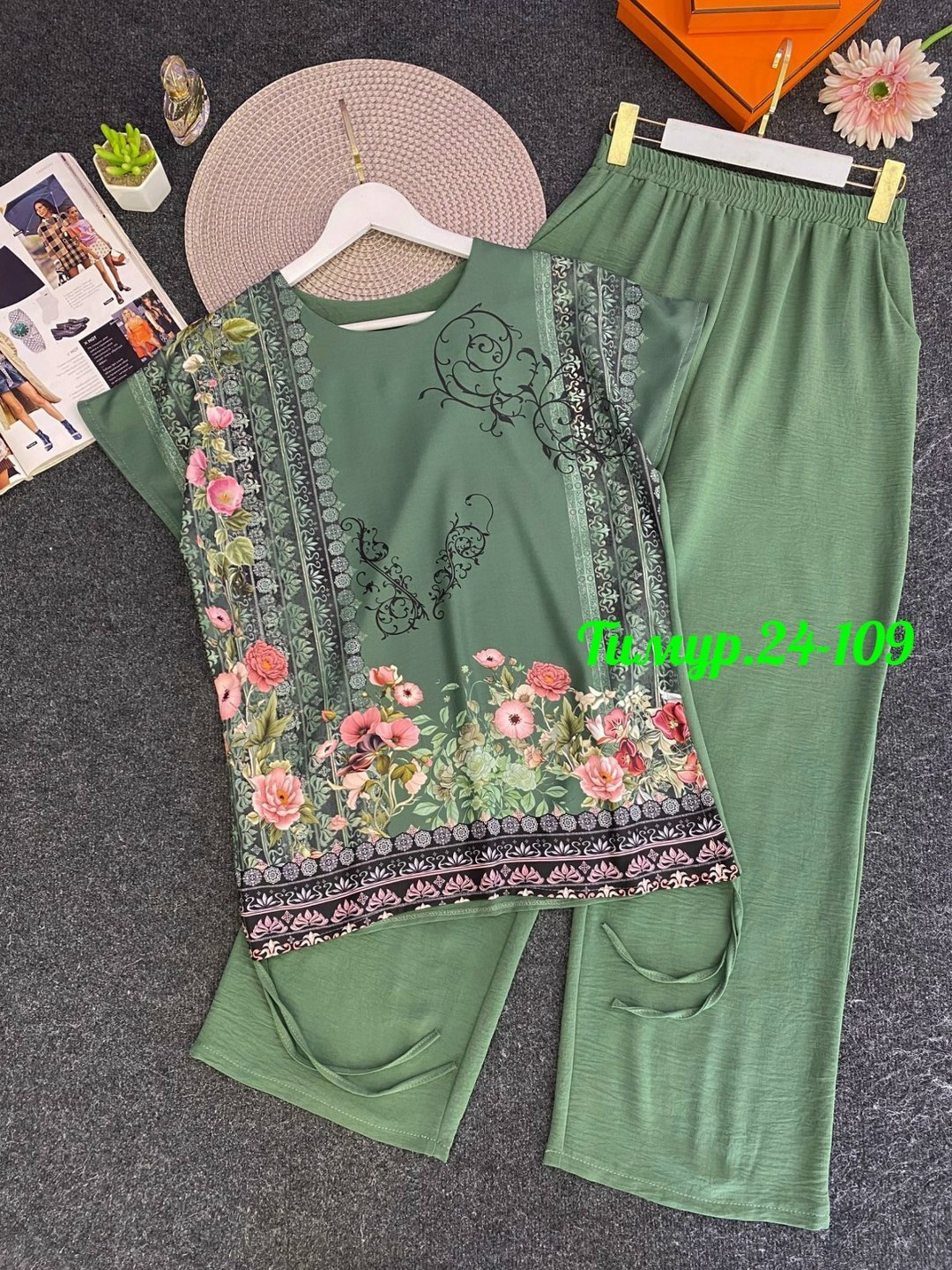 костюм женский,женские костюмы больших размеров,одежда для женщин, брючные костюмы женские больших размеров,брючный костюм