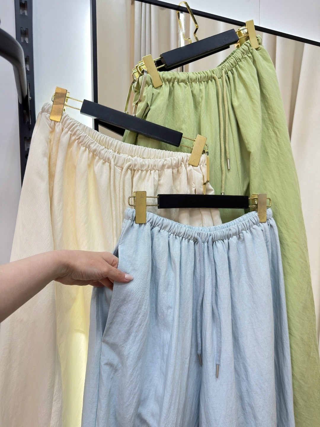 брюки широкие летние,брюки жёлтые,трендовые штаны,широкие брюки,женские брюки