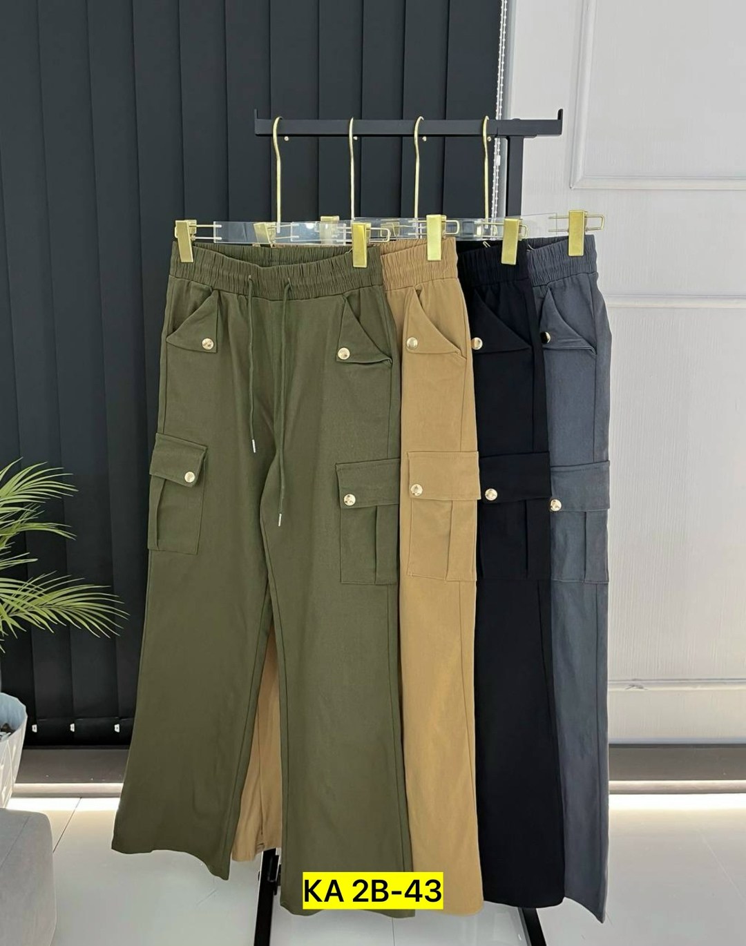 брюки джоггеры женские,штаны джоггеры женские,брюки женские джоггеры вельвет,брюки джоггеры,штаны джоггеры