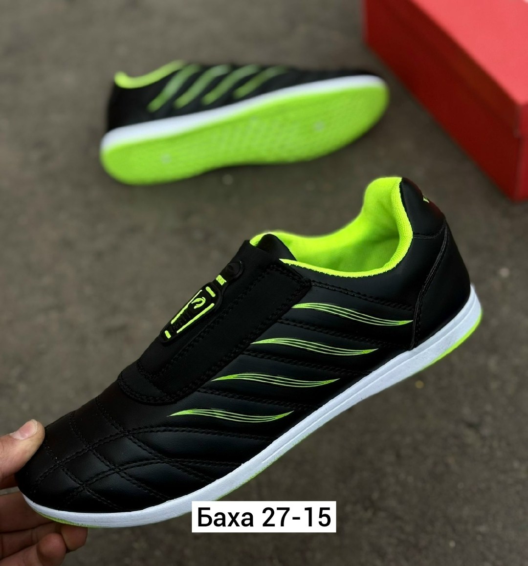 ,сороконожки для футбола,кроссовки,футбольная ,футбольные кроссовки