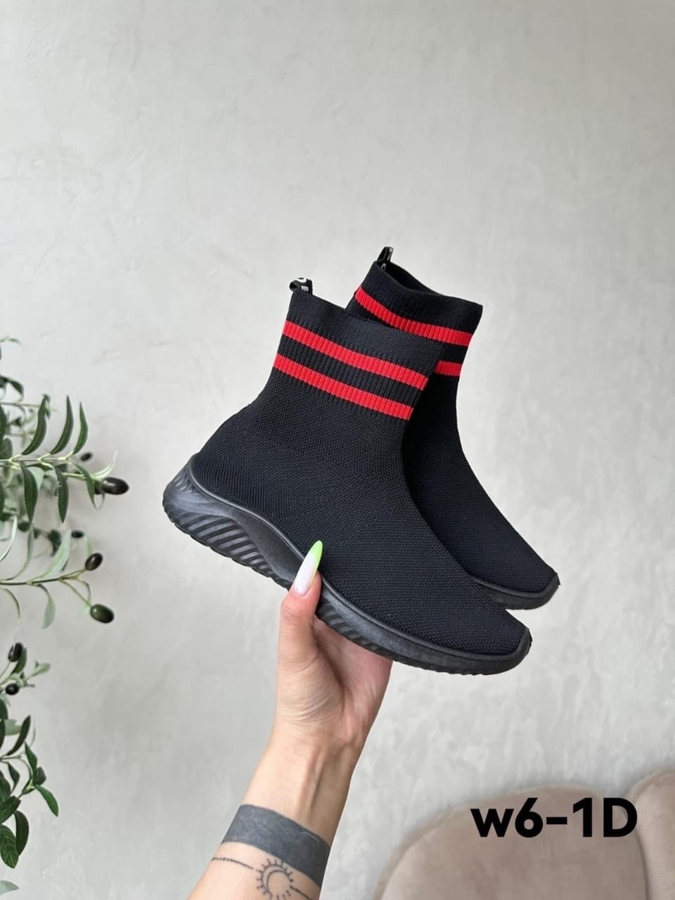 , женская, кроссовки,женские кроссовки,носки с подошвой