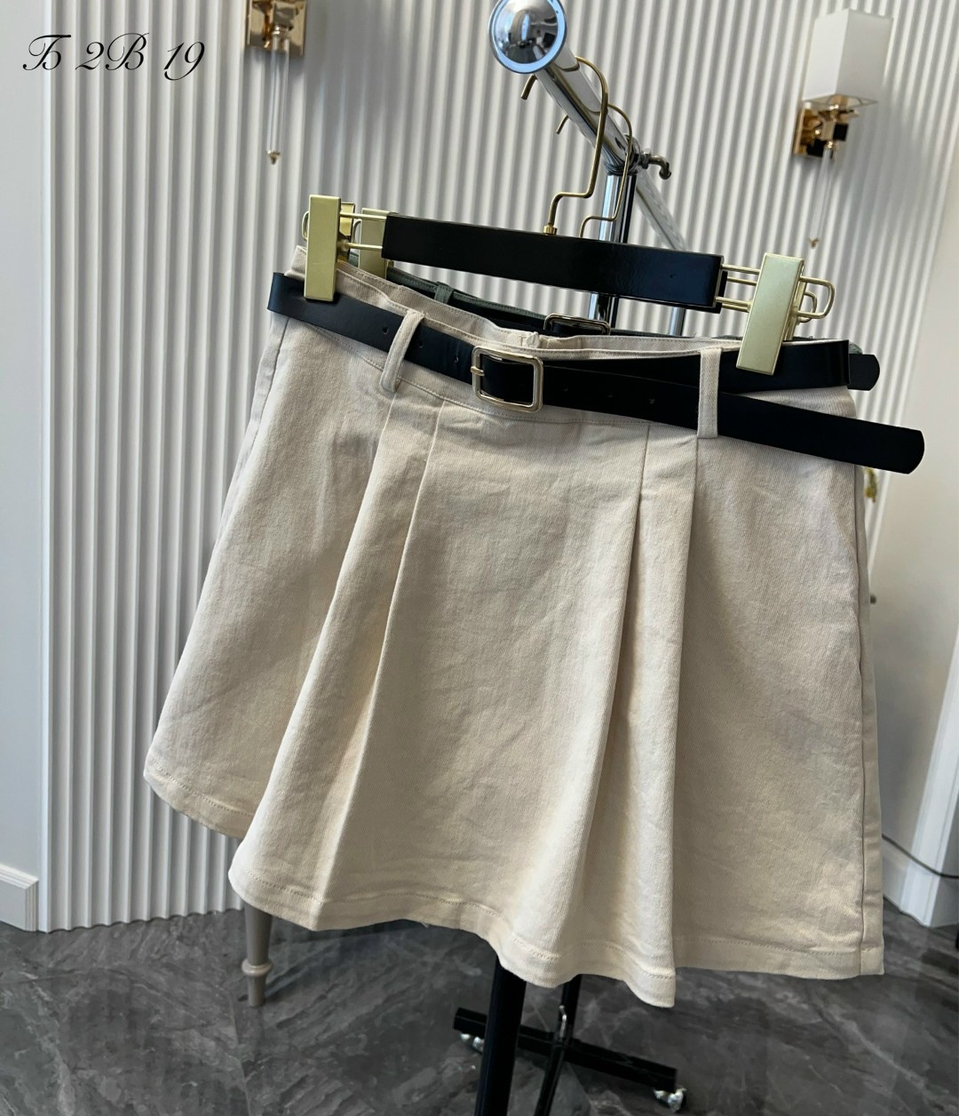 юбка,юбка стильная,бежевая юбка,мини юбка,женская юбка