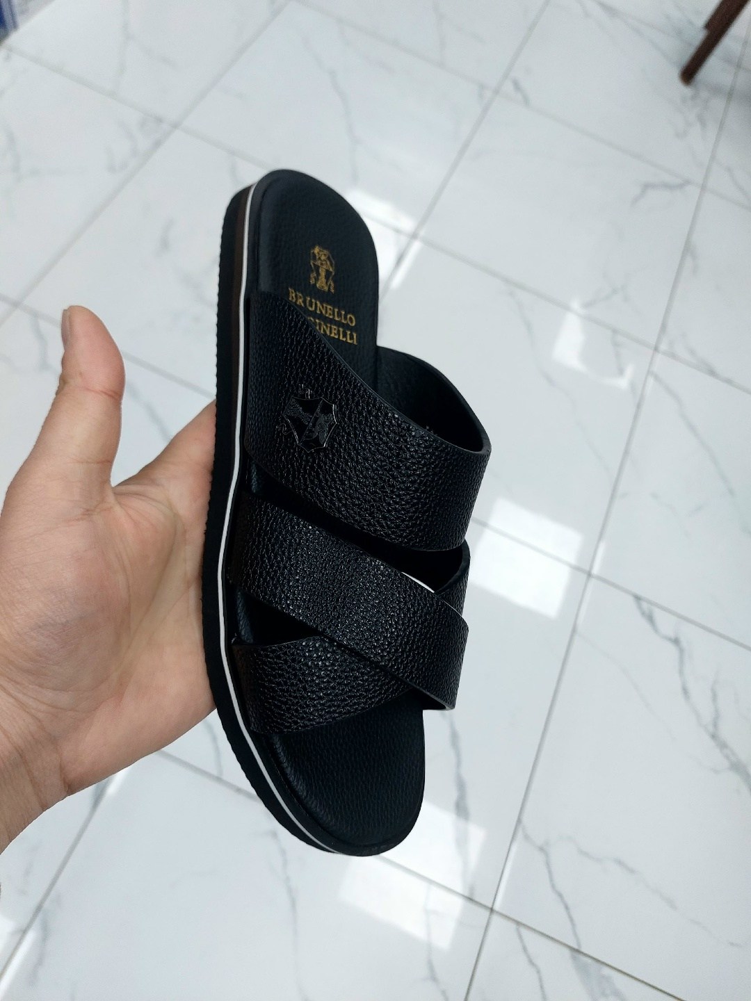 шлепанцы мужские,кожаные шлепанцы,мужские шлепанцы из натуральной кожи,мужские шлепки,женские шлепанцы