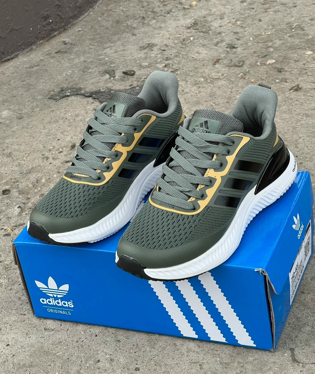 кроссовки мужские adidas,кроссовки adidas,кроссовки адидас мужские новая коллекция 2026,кроссовки адидас темно зеленые мужские,кроссовки мужские adidas adidas