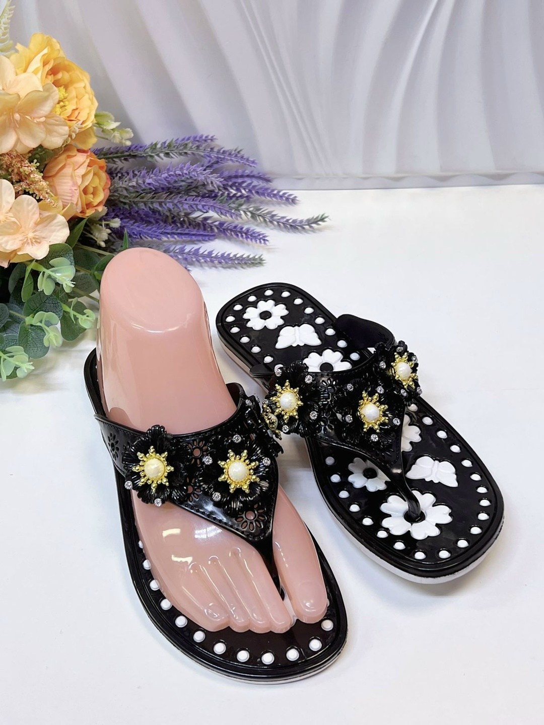 ,шлепанцы женские,шлепки сиреневые,шлёпки женские,тапочки модные