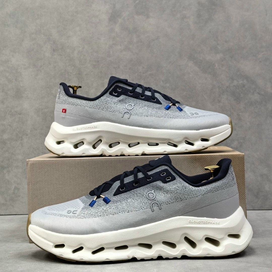 ,спортивная ,спортивные кроссовки,кроссовки,кроссовки женские мужские