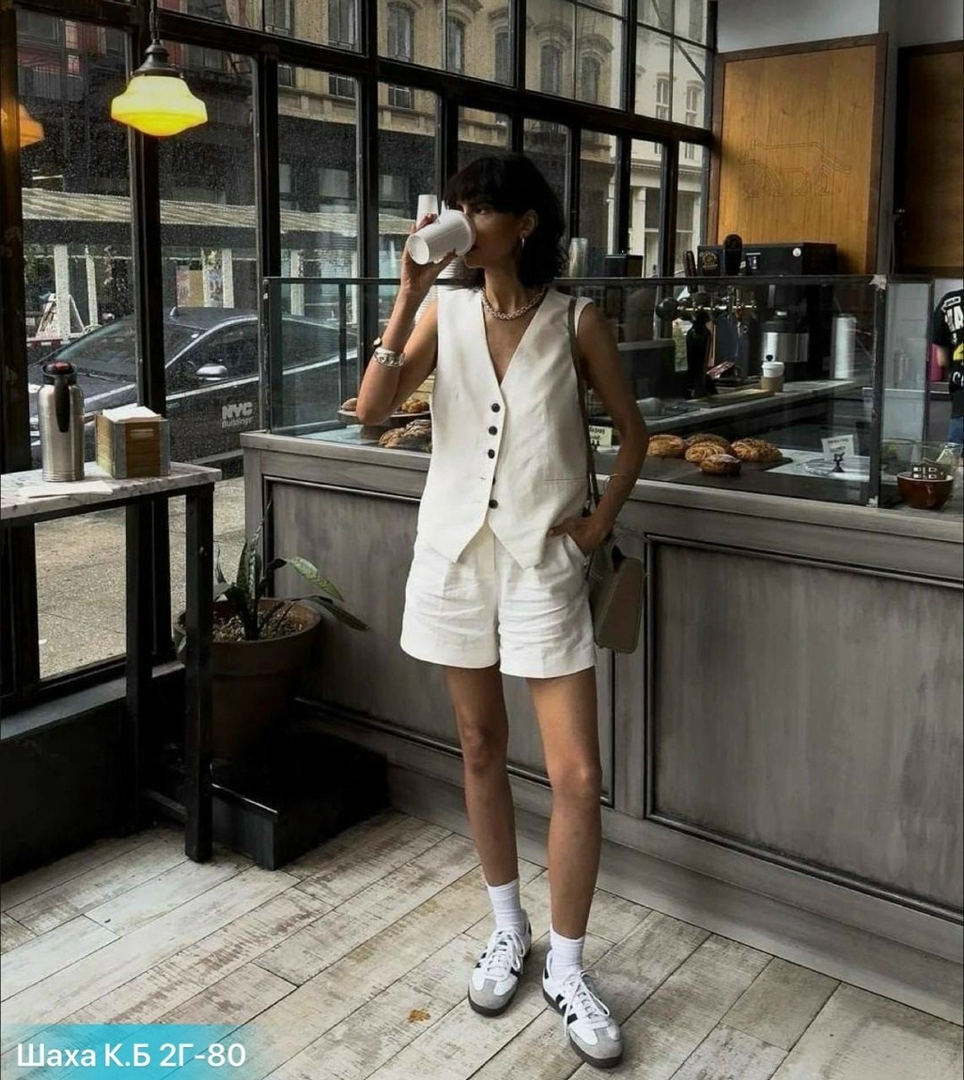 костюм двойка женская,стильные костюмы,элегантные комбинезоны,белый брючный костюм,костюм двойка