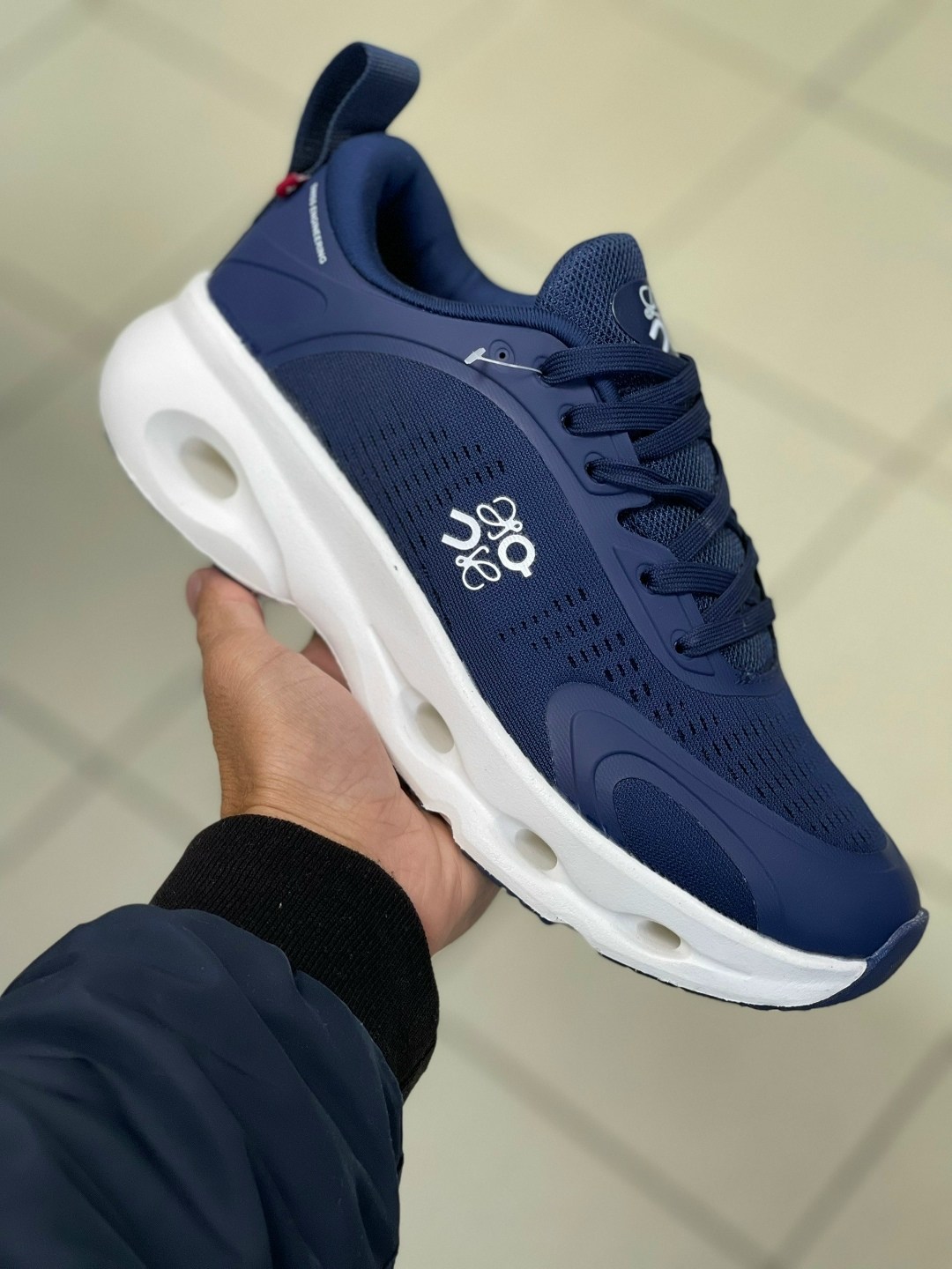 on cloud x loewe 9723 повседневная  кроссовки,кроссовки,кроссовки повседневные,кроссовки мужские женские,спортивная