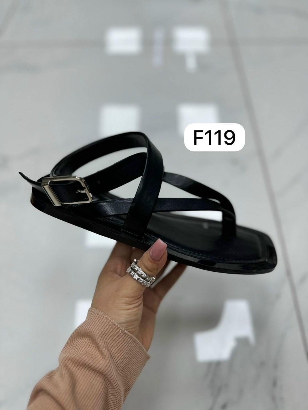 босоножки женские,,женские сандалии,сандалии босоножки,босоножки араз