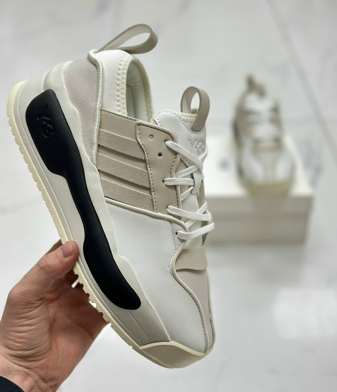 кроссовки adidas,кроссовки, спортивная,кроссовки adidas rivalry,оригинальные кроссовки