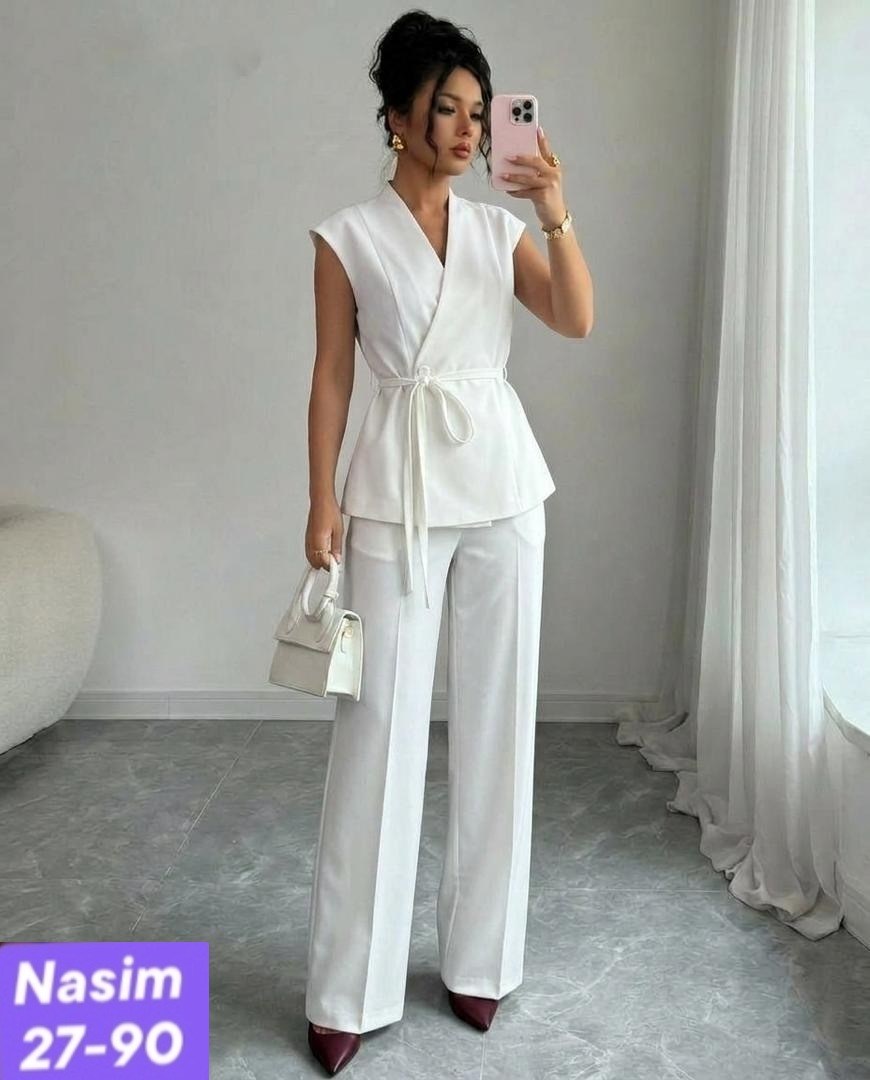 костюм с прямыми брюками,летний брючный костюм с жилетом bk06-10-1,брючные костюмы bezko,костюм женский брючный,белый костюм брючный