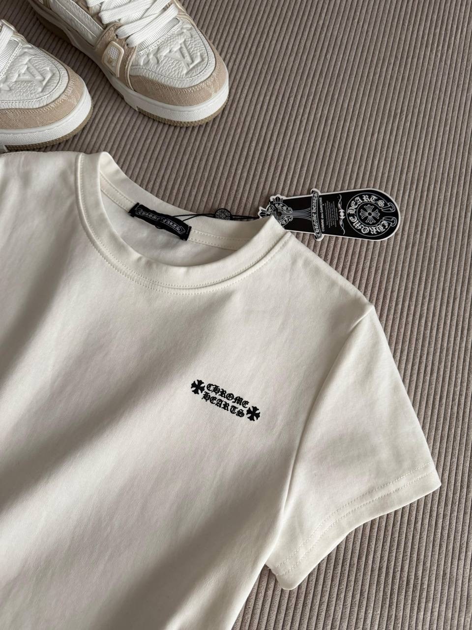 женская футболка,футболки модные,футболка стиль,футболки на лето