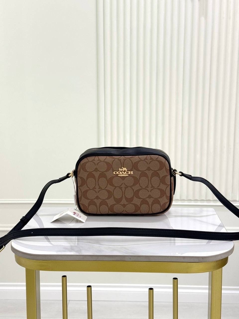 сумки через плечо coach,coach сумка,coach сумка женская,сумка coach на плечо,сумка