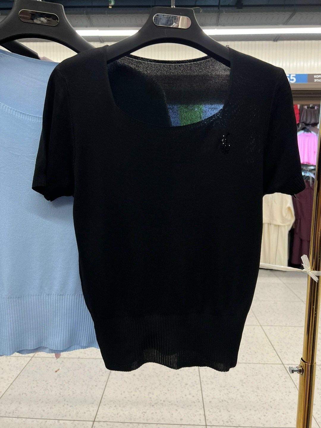 женская кофта,футболки женская,джемпер,коричневый джемпер,женские джемпера