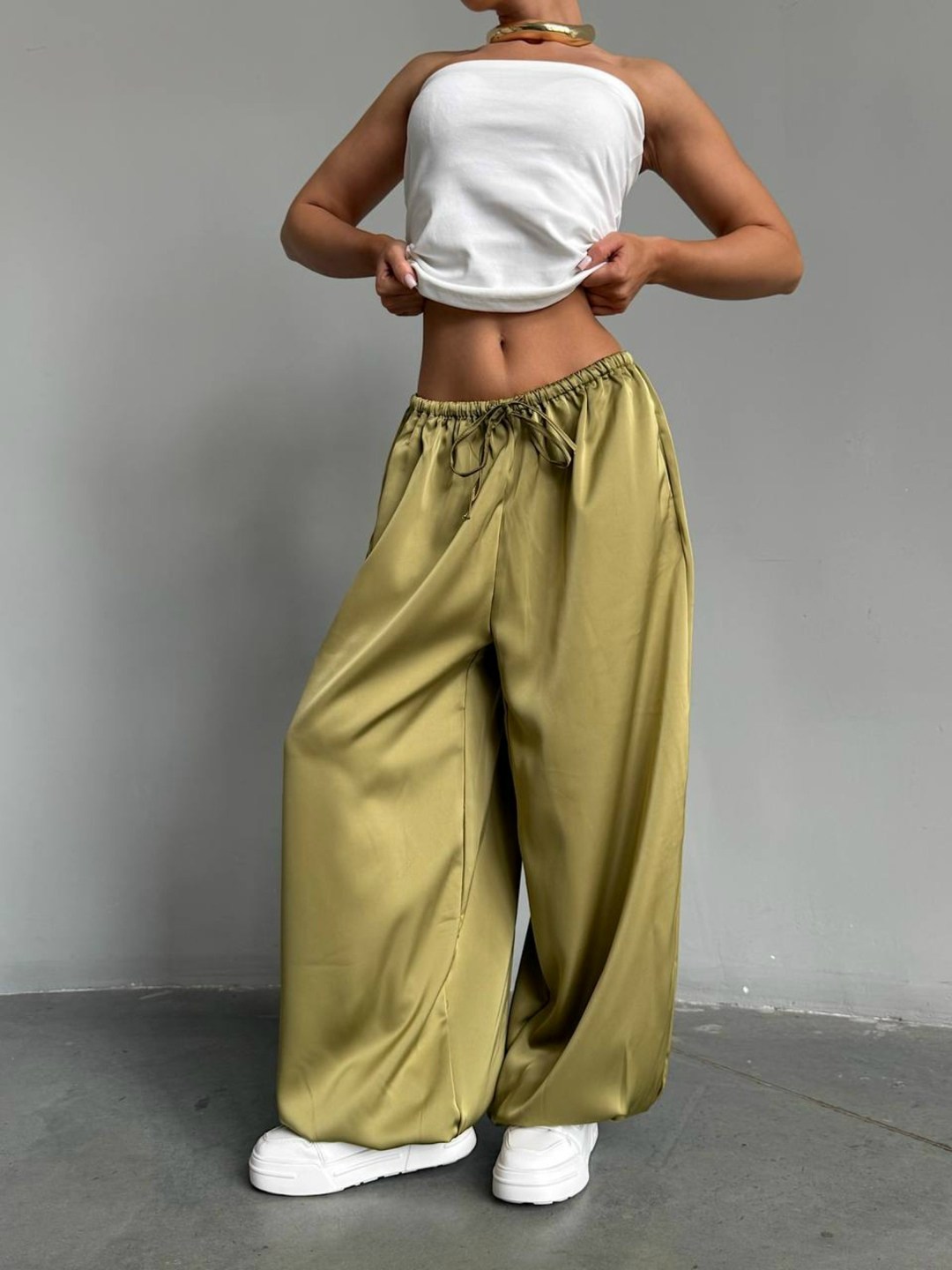 широкие брюки,женские широкие брюки,брюки свободные,женские брюки с широкими штанинами,шелковые брюки