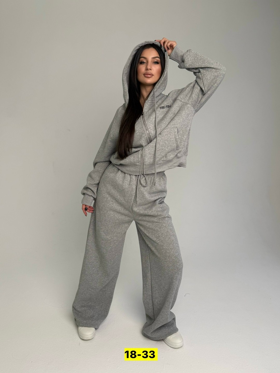 костюм спортивный женский,костюм спортивный,велюровый спортивный костюм,женский костюм,костюм велюровый