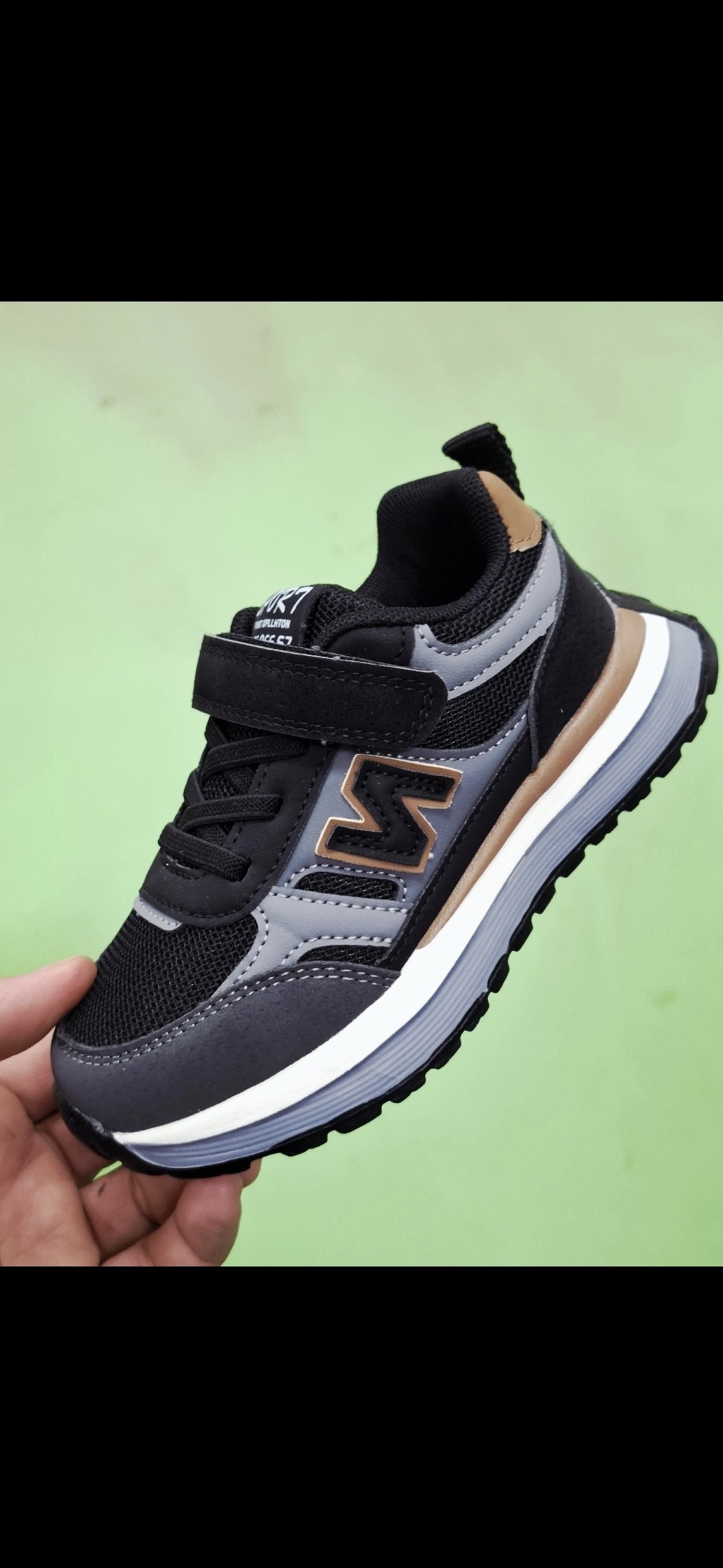 кроссовки,кроссовки adidas,детские кроссовки,кроссовки закрытые,кроссовка детская