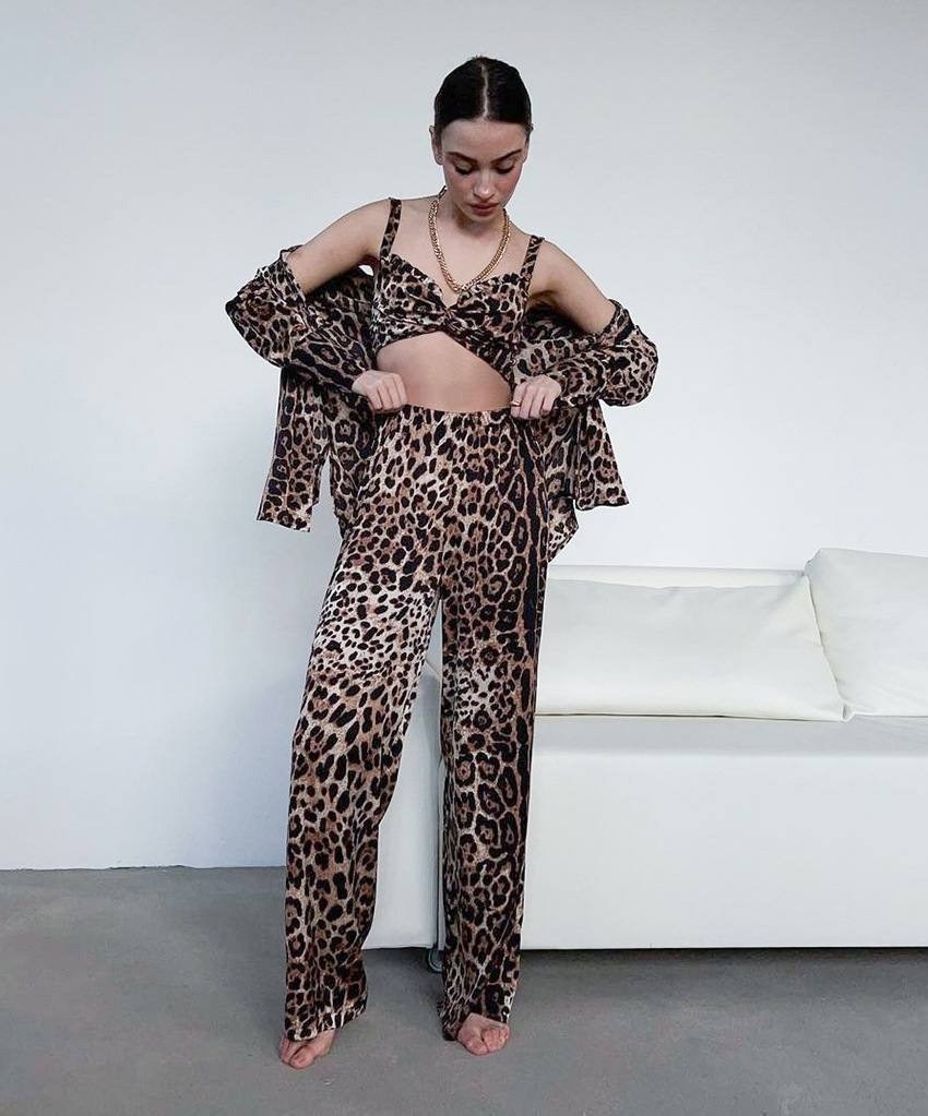 шелковая пижама,брючный костюм в пижамном стиле vi&jul,костюм женский леопардовый,леопардовый костюм женский брючный,костюм брючный летний леопардовый al style