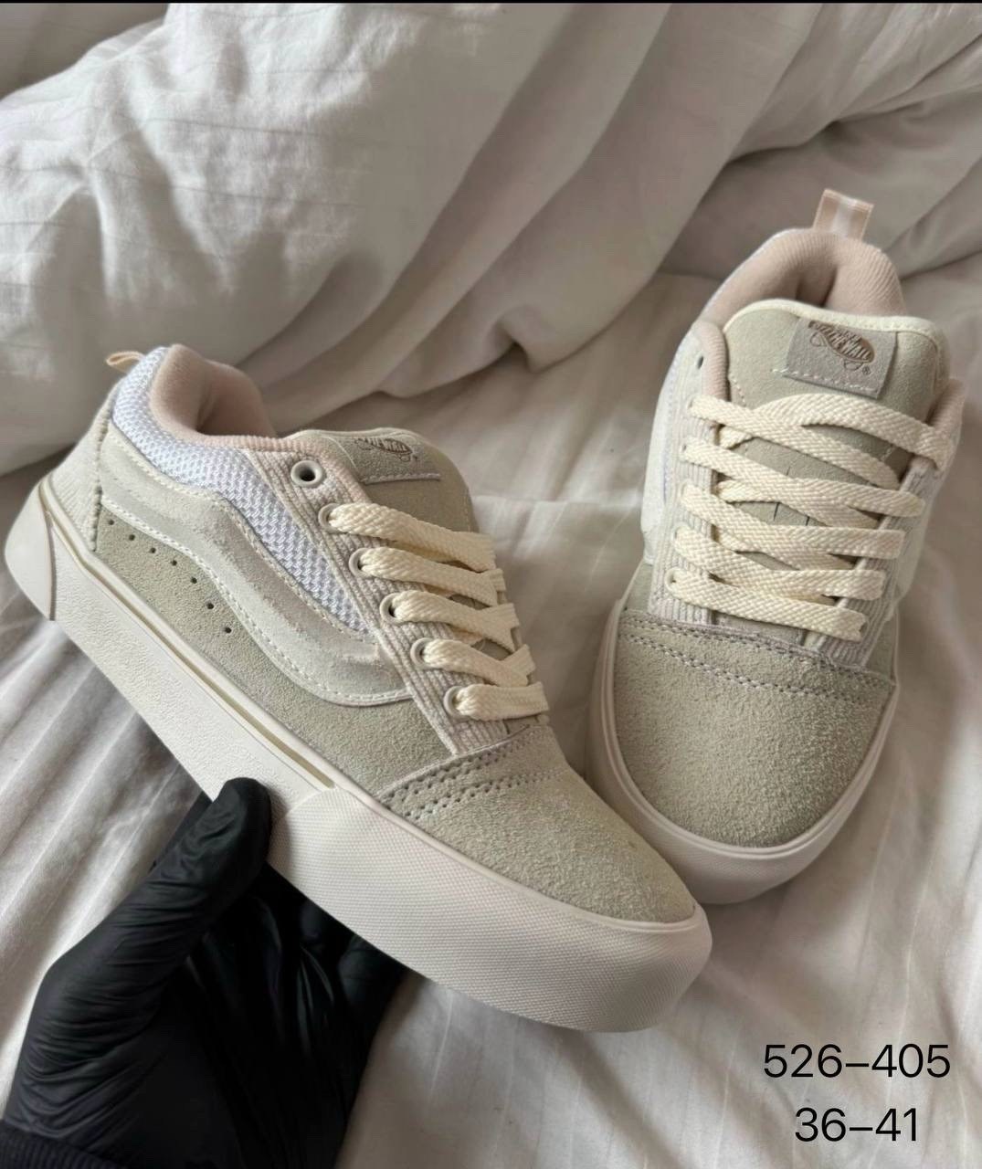 кроссовки женские adidas ozweego,кроссовки ozweego adidas,бежевые кроссовки adidas originals ozweego,кроссовки женские от adidas модели ozweego,adidas ozweego женские