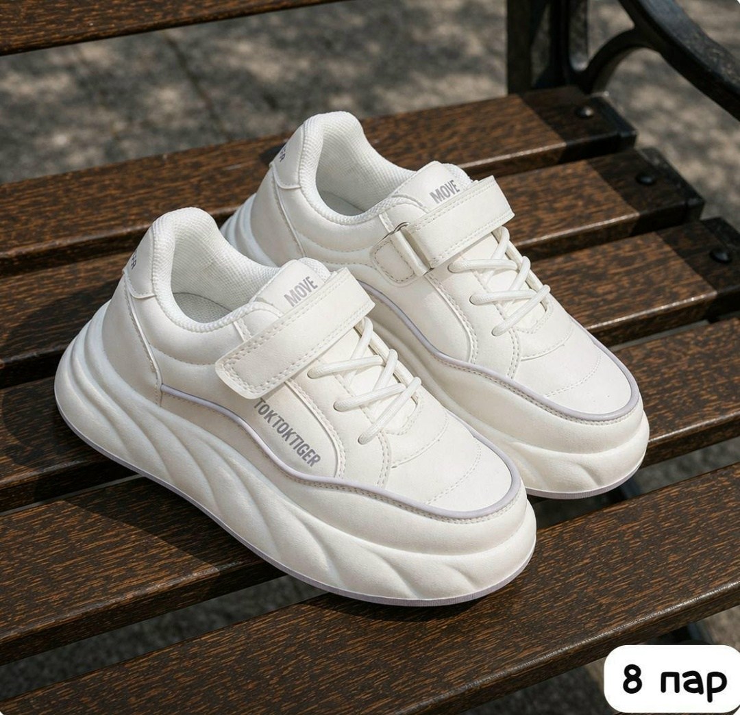 ,кроссовки женскиe,кроссовки женские черные,черные кроссовки,кроссовка