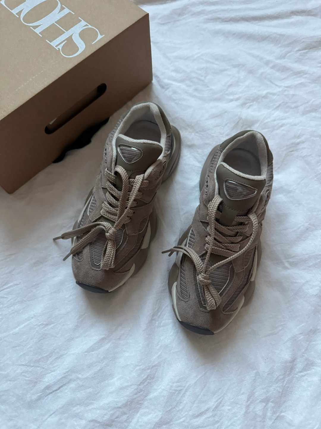 кроссовки new balance 9060,женские кроссовки,кроссовки,кроссовки new balance,серые кроссовки