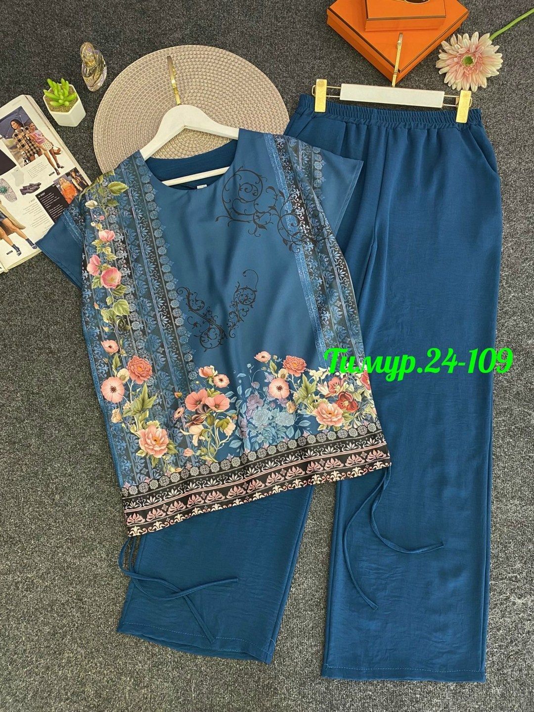 костюм женский,женские костюмы больших размеров,одежда для женщин, брючные костюмы женские больших размеров,брючный костюм