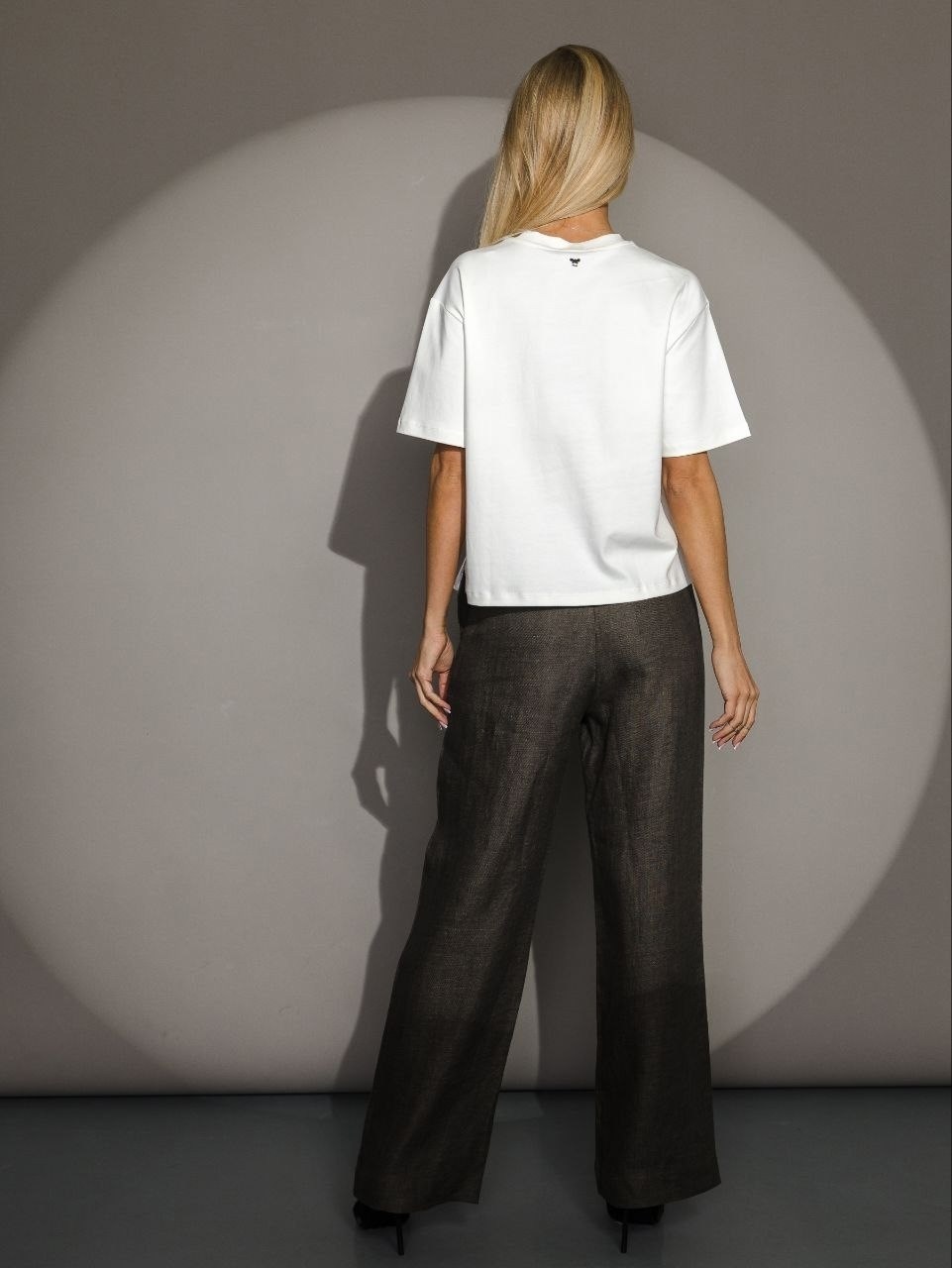 широкие брюки женские,широкие брюки,футболки женская,брюки женские,одежда для женщин