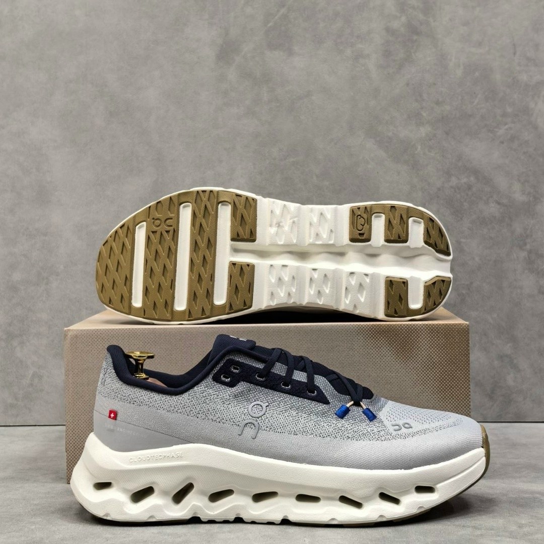 ,спортивная ,спортивные кроссовки,кроссовки,кроссовки женские мужские