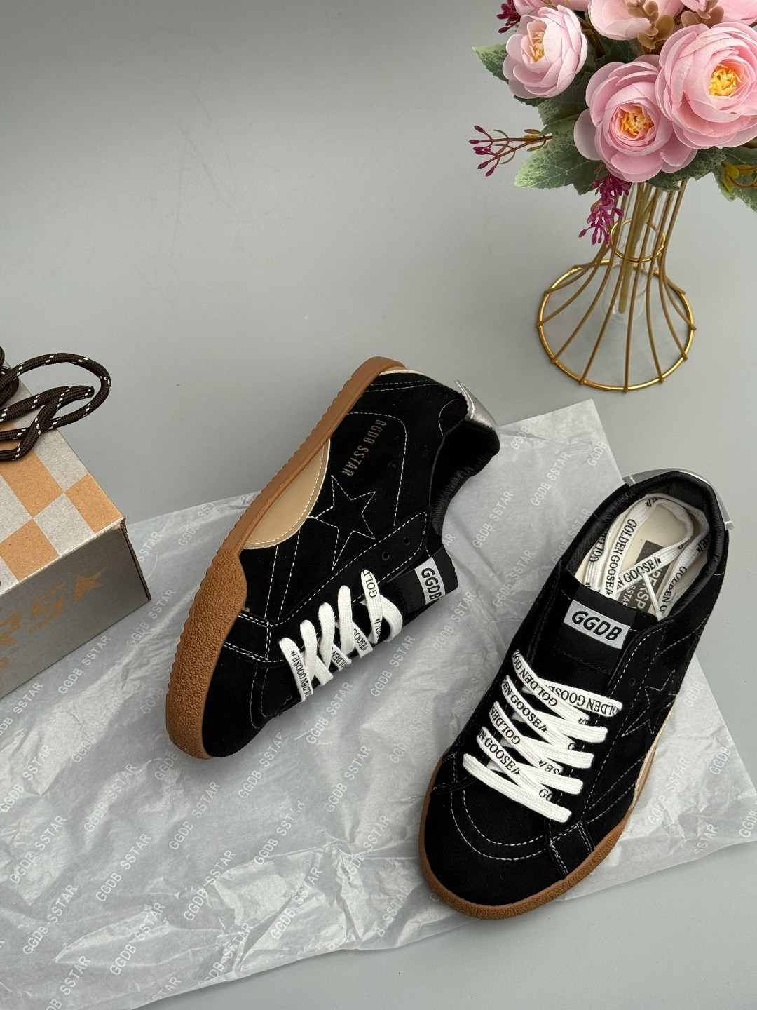 ,кроссовки женские miu miu,кроссовки miu miu,кеды miu miu,замшевые кроссовки