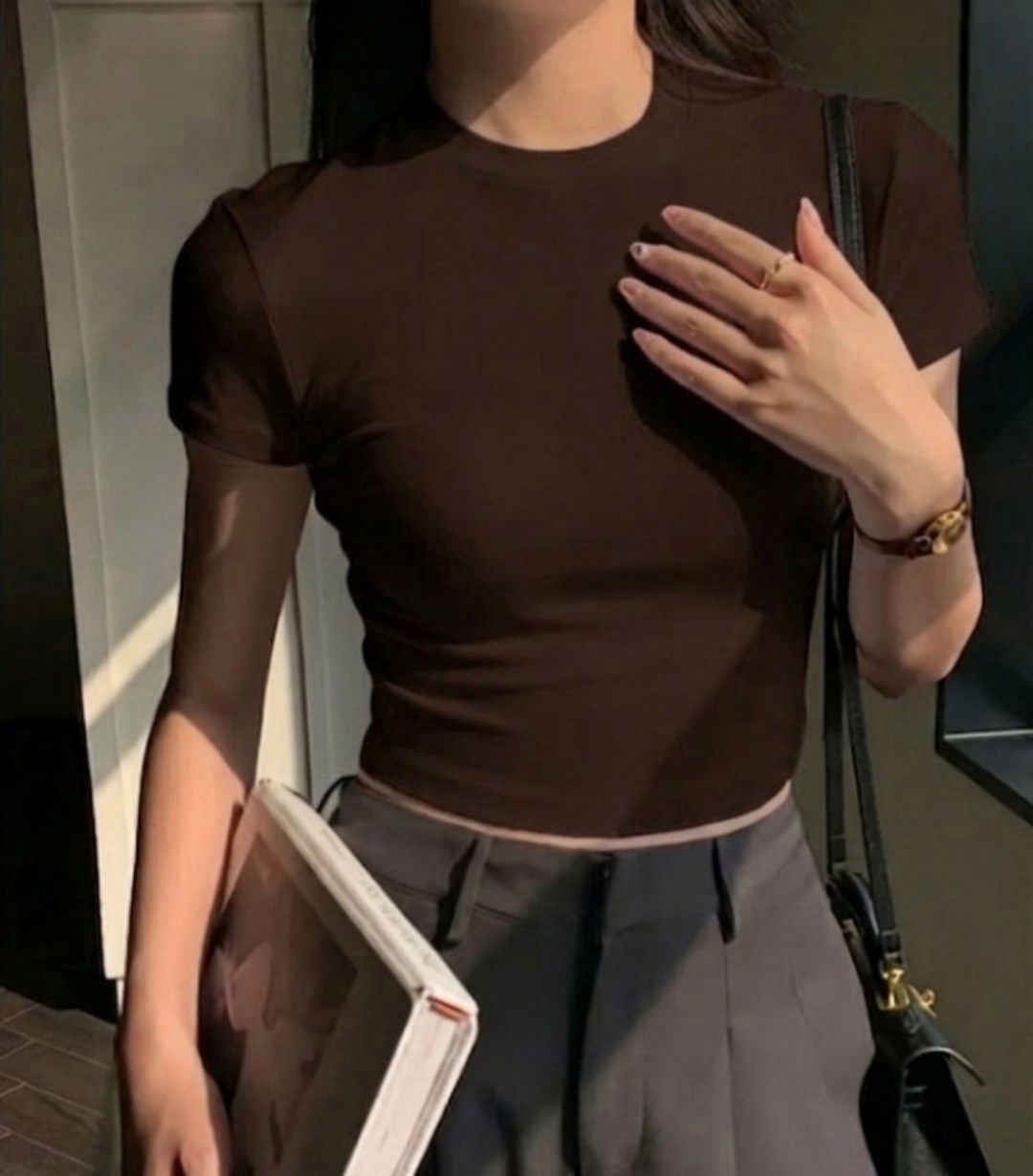 женская футболка,женская футболка с коротким рукавом с круглым вырезом,женская футболка с короткими рукавами,футболка с коротким рукавом,женские облегающие укороченные футболки