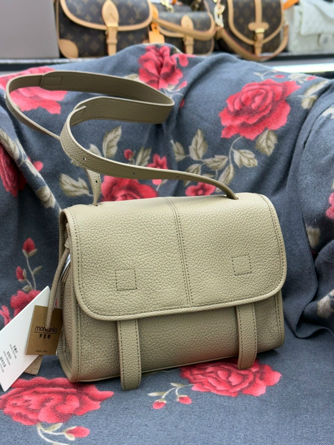 сумка,сумки женская,сумка di gregorio желтая,желтая сумка,кожаная сумка