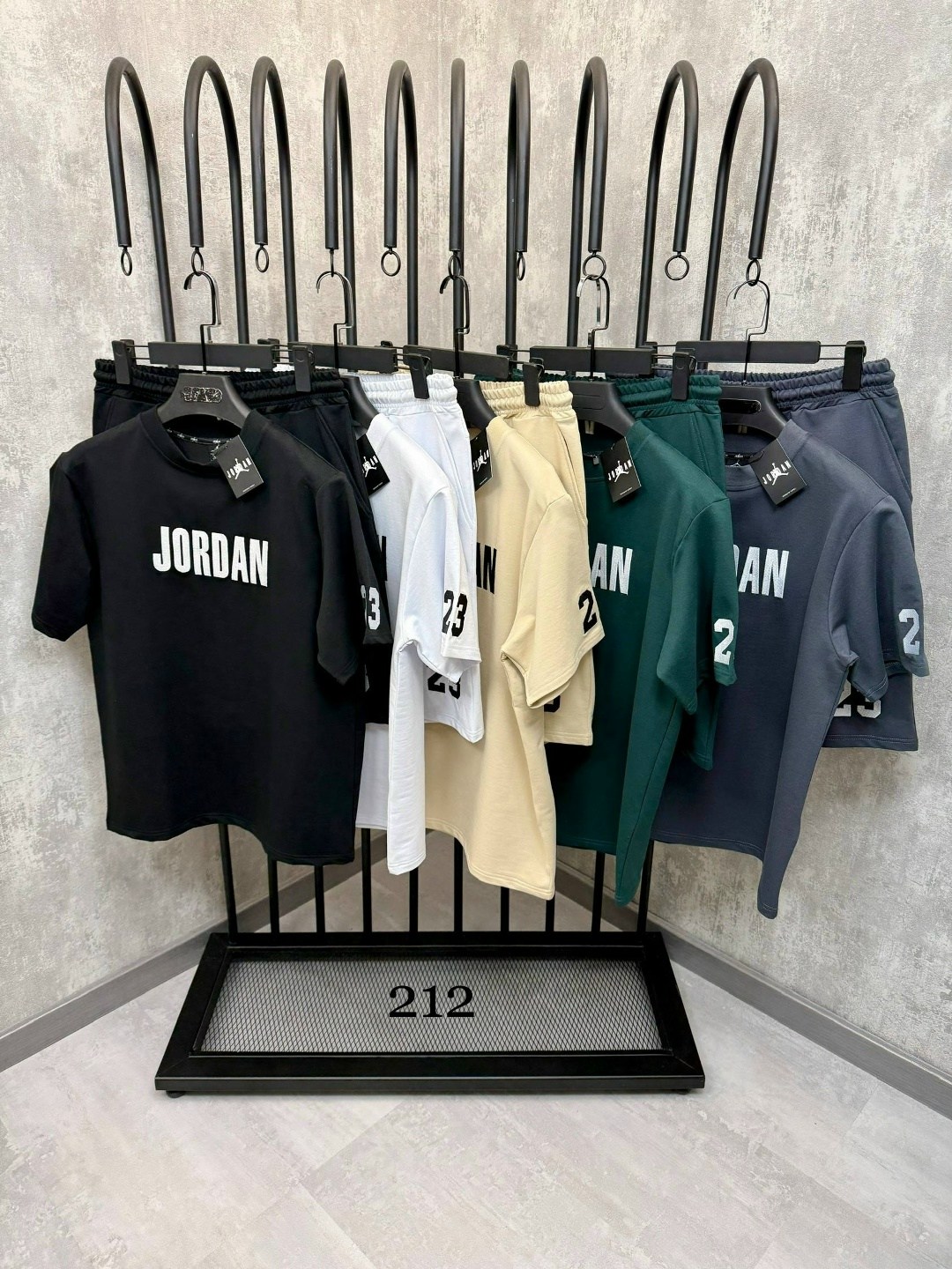 костюм джордан шорты и футболка,спортивные костюм,костюм спортивный мужской,костюм мужской,спортивные костюмы для мужчин