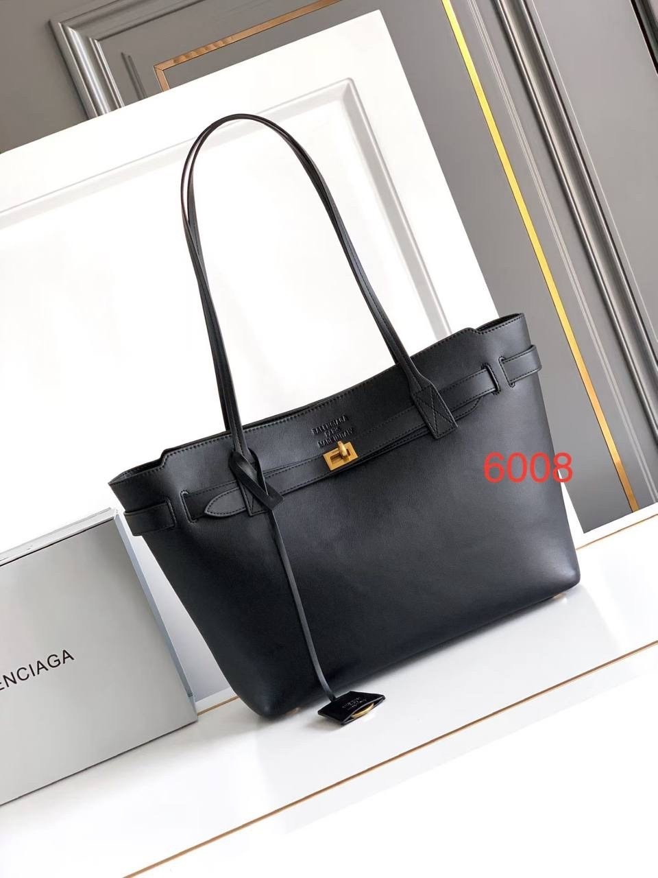 сумка balenciaga,сумка женская balenciaga,сумка,сумка баленсиага,модная сумка