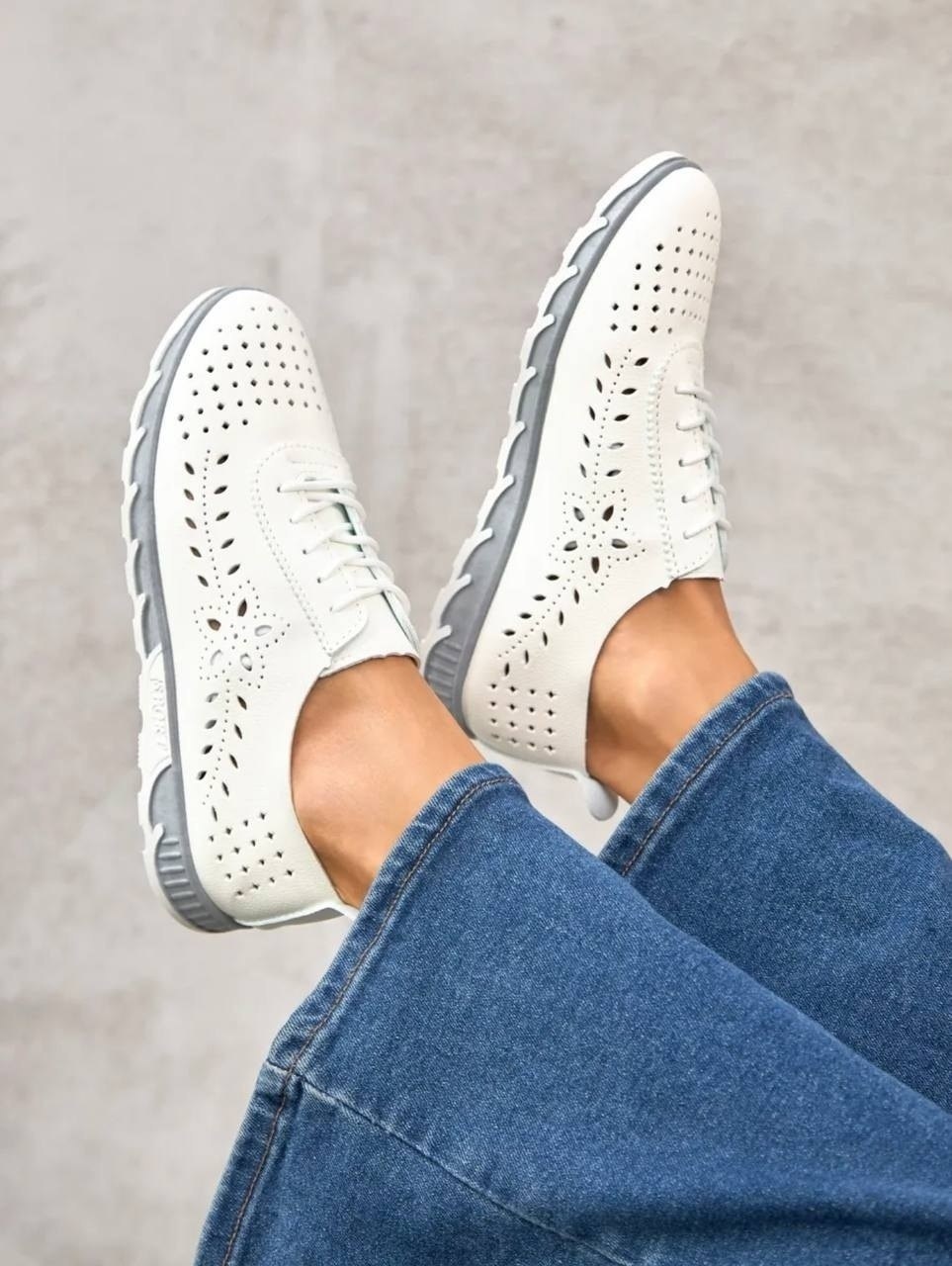 ,мокасины с перфорацией,кеды летние с перфорацией,кеды весенние женские,мокасины женские белый