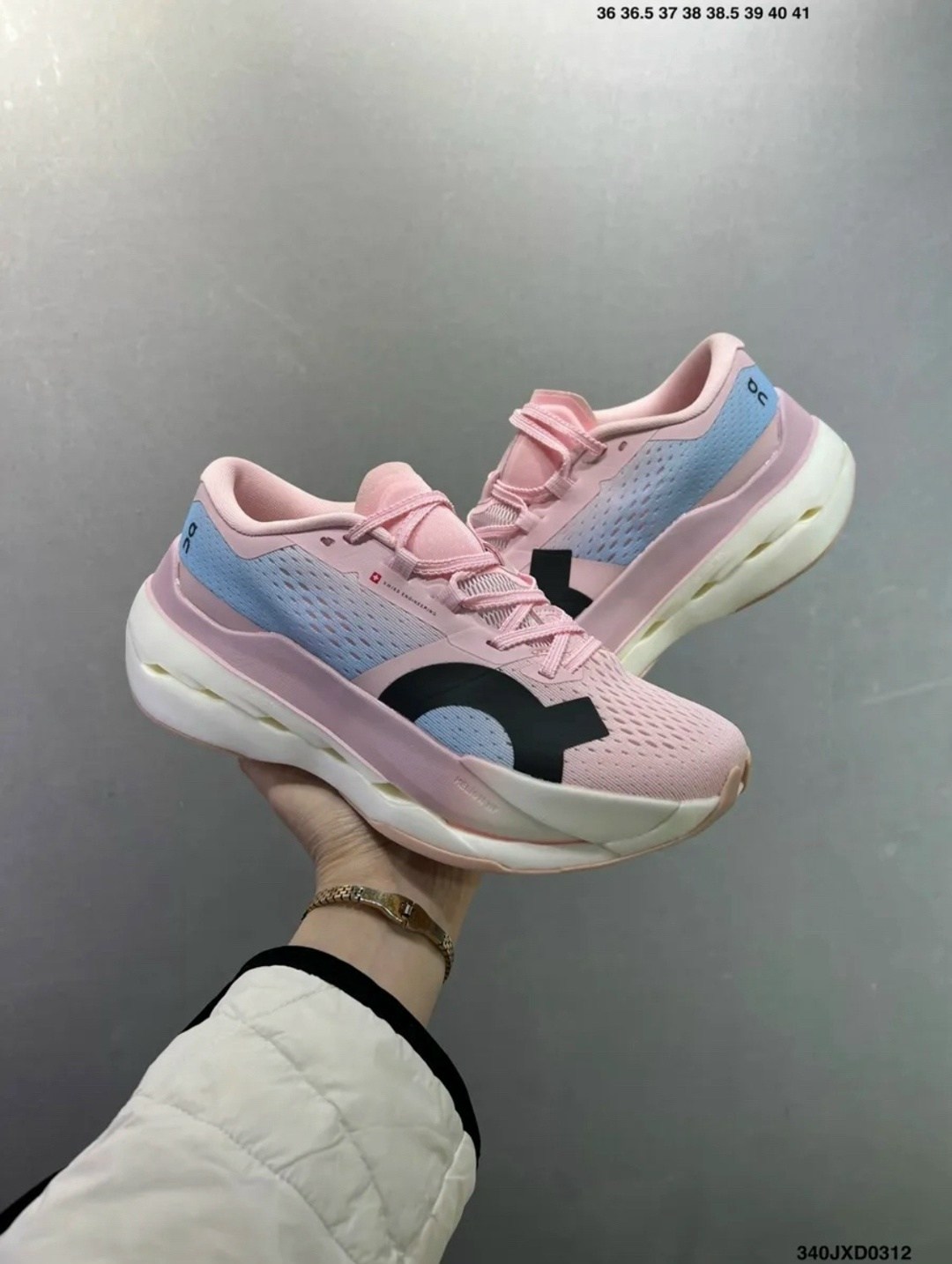 кроссовки беговые женские,женские кроссовки,кроссовки,кроссовки женские для бега,оригинальные кроссовки