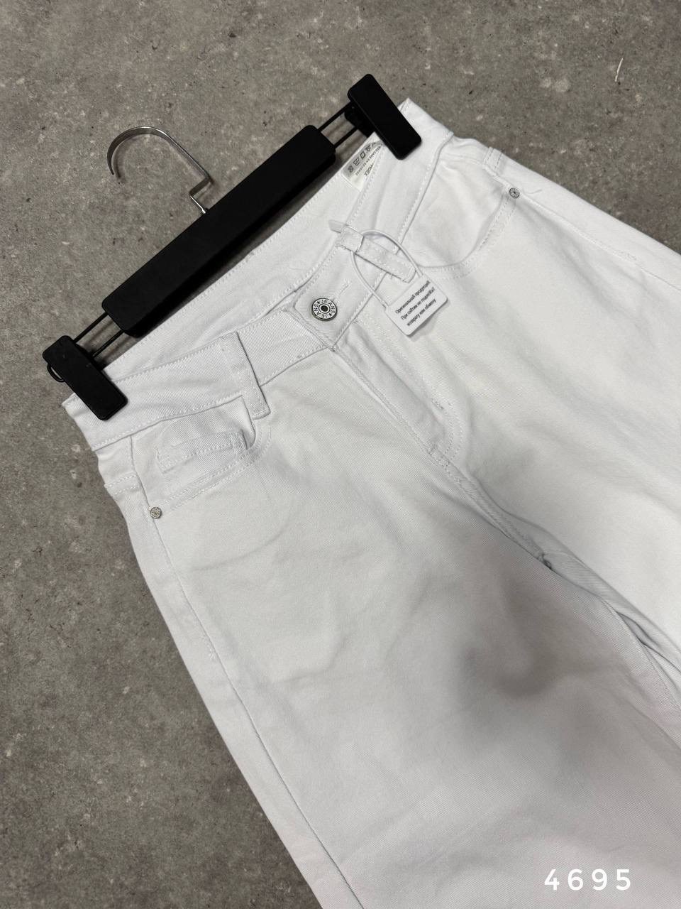 модные образы,образ с розовой рубашкой,розовая рубашка женская оверсайз,розовая рубашка оверсайз