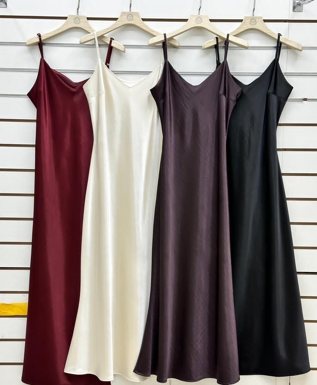 шелковое платье комбинация,атласное платье комбинация миди,атласное платье комбинация,платье-комбинация,платье-комбинация миди атласное befree