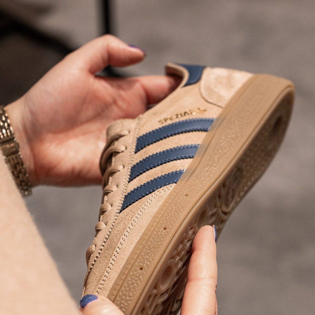 adidas кроссовки handball spezial коричневый,кеды рабочие adidas originals handball spzl,adidas originals handball spezial,adidas handball spezial,adidas originals handball spezial мужские кроссовки к