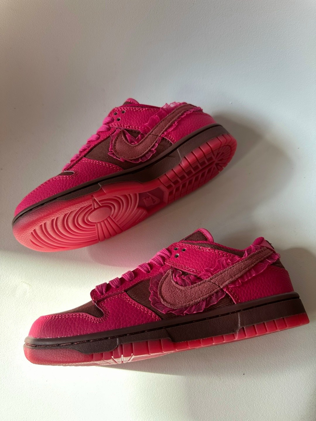 nike dunk valentines day 2026,кроссовки nike wmns dunk low 'valentine's day' розовый,кроссовки nike dunk low valentine розовые,nike dunk low valentine's day 2026,nike dunk low valentines day