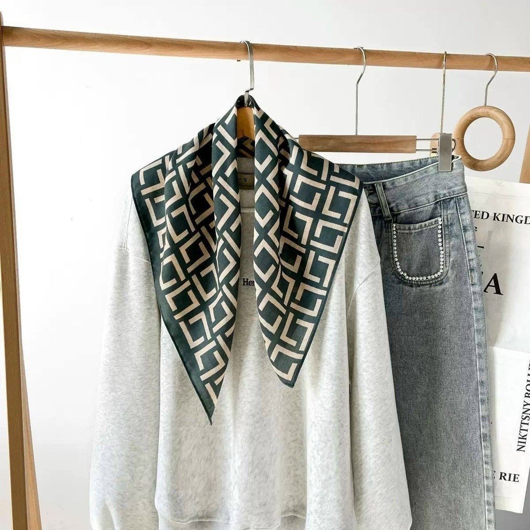 шелковый шарф,шарф женские,шарфы для женщин,модные шарфы,платки и шарфы