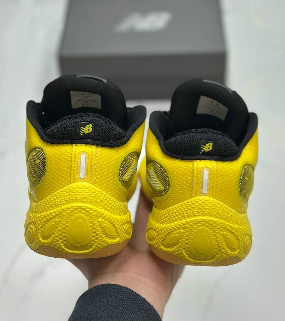 кроссовки new balance,баскетбольная ,баскетбольные кроссовки,кроссовки,желтые кроссовки