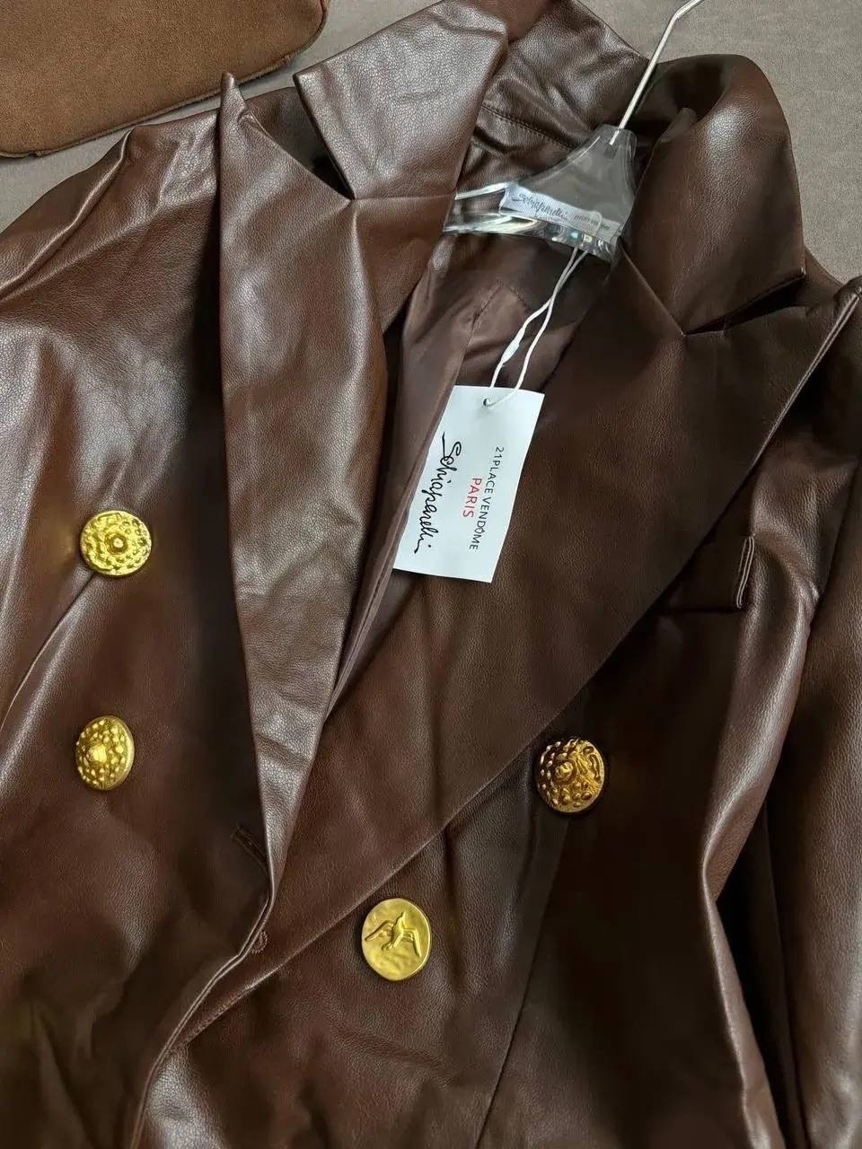 кожаный пиджак,куртка кожаная,женская кожаная куртка,женский пиджак кожаный,кожаный двубортный пиджак мужской