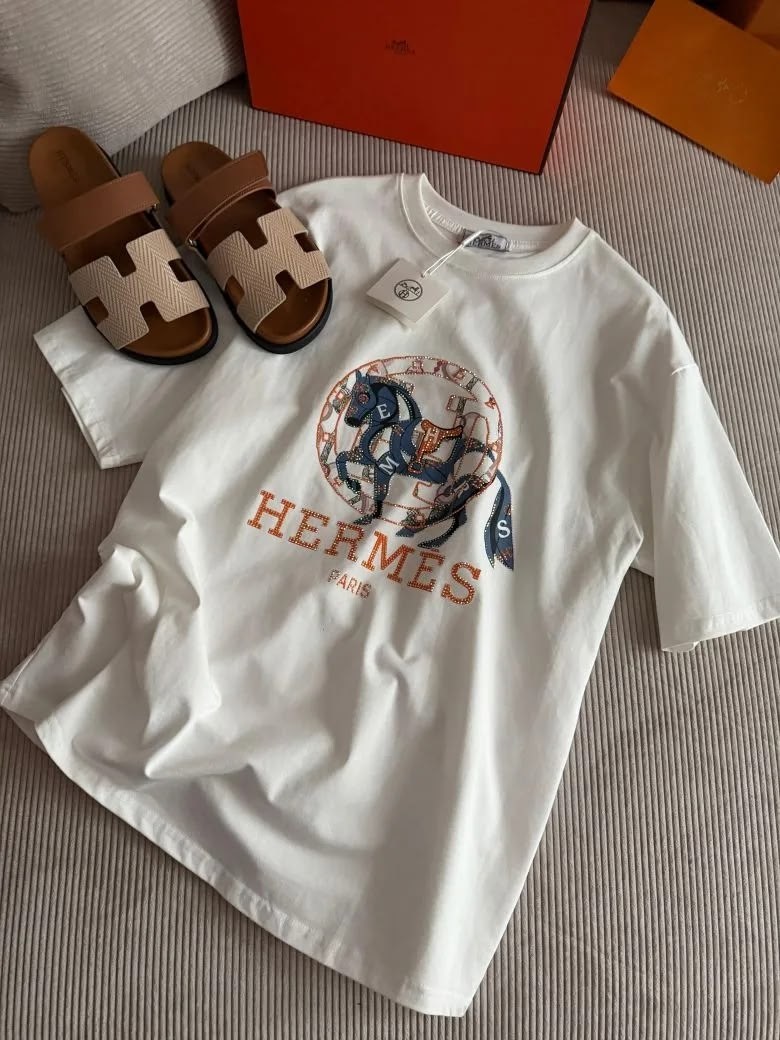 футболки женская,модные образы,футболки модные,летние футболки