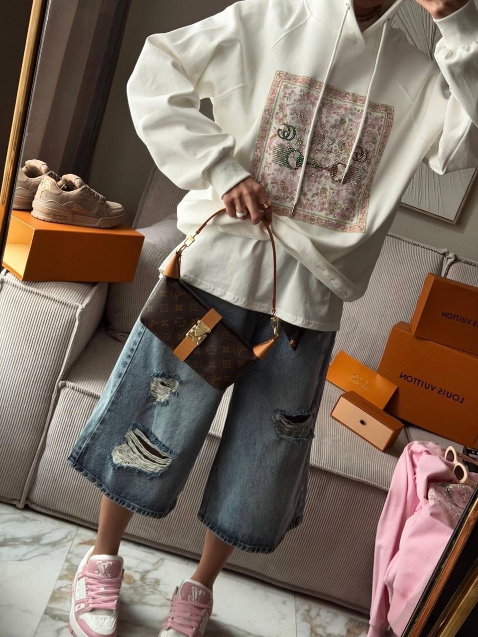 кофта женская,толстовка,женская толстовка,свитшот с капюшоном,стильные костюмы