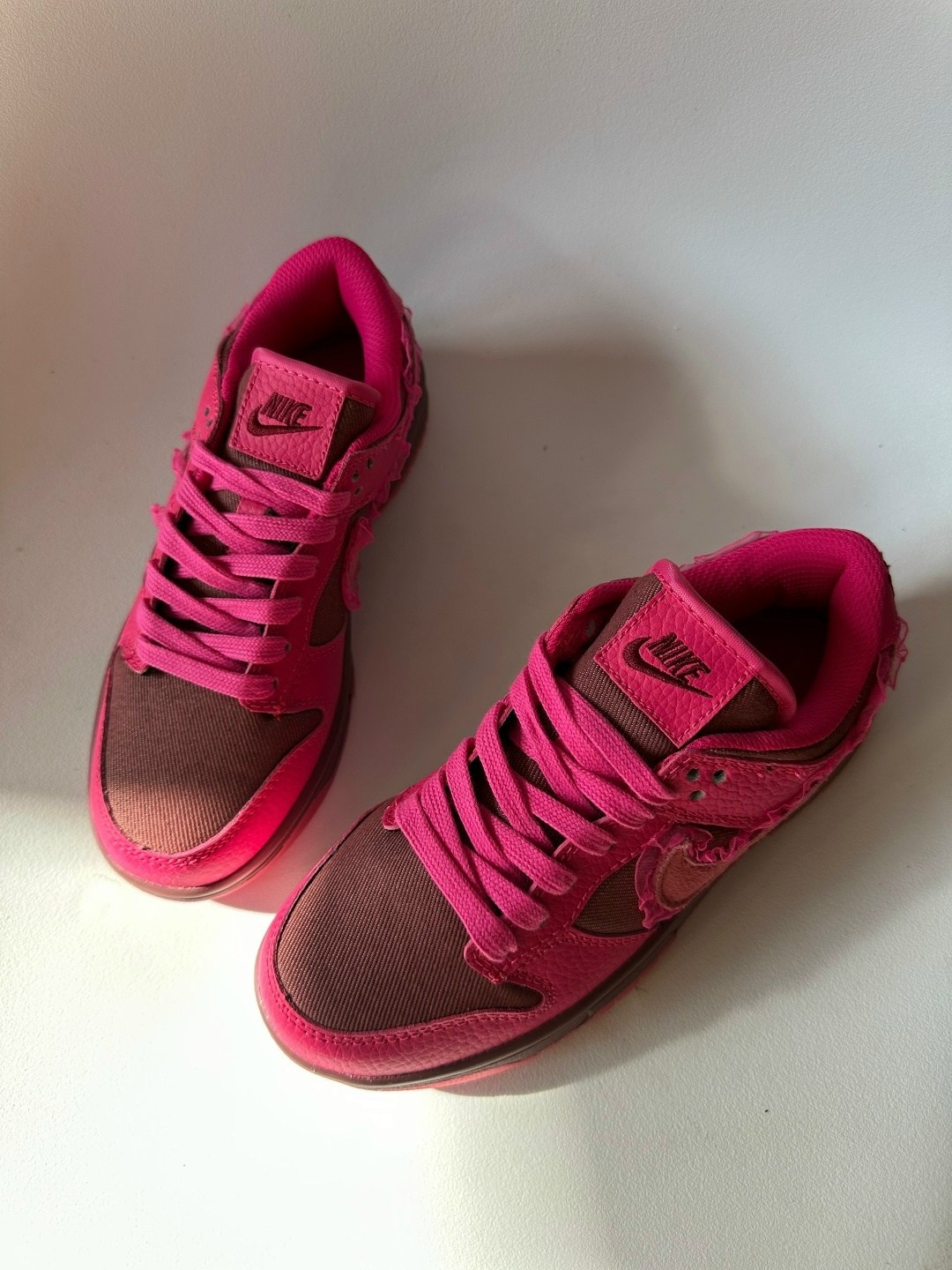 nike dunk valentines day 2026,кроссовки nike wmns dunk low 'valentine's day' розовый,кроссовки nike dunk low valentine розовые,nike dunk low valentine's day 2026,nike dunk low valentines day