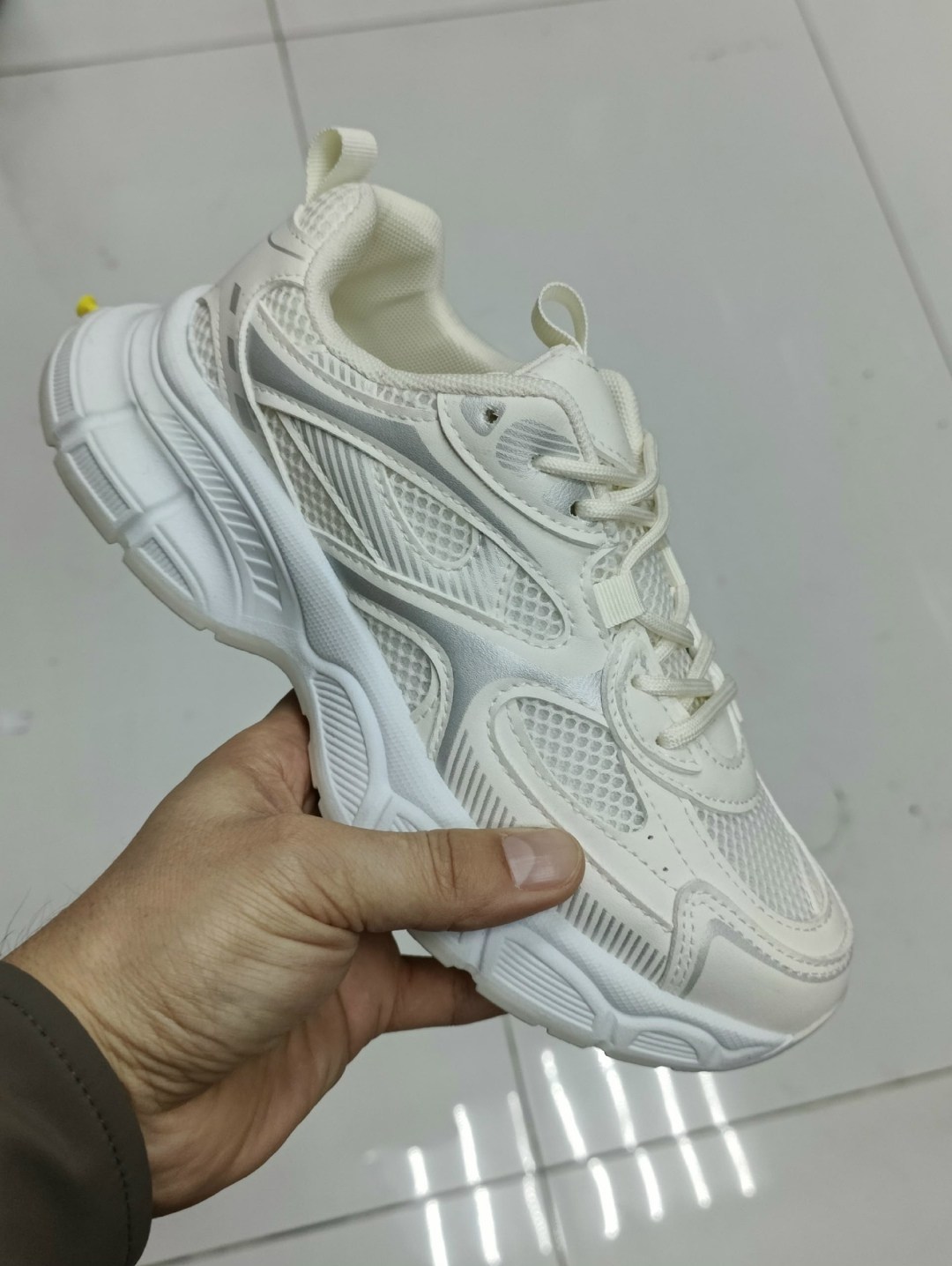 кроссовки черные,кроссовки женскиe,кроссовки мужские,кроссовка мужской,мужские повседневные кроссовки