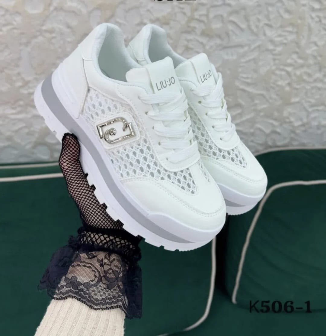 ,женские кроссовки,liu jo кроссовки,кроссовки женские liu jo,белые кроссовки