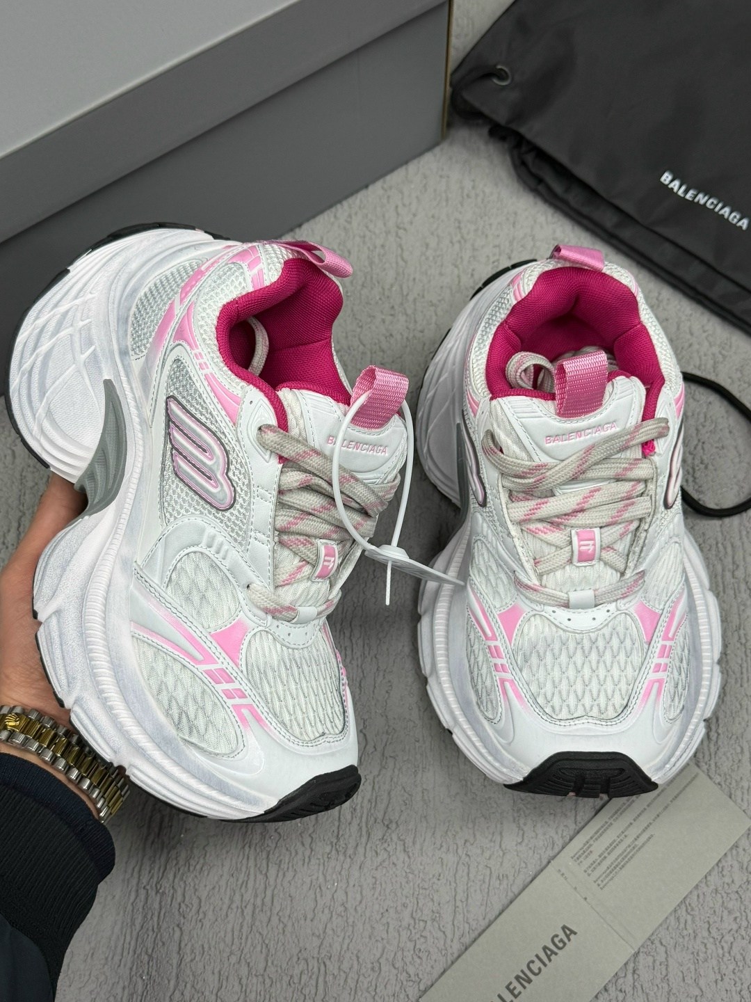 кроссовки женские balenciaga,кроссовки balenciaga,кроссовки женские баленсиага,повседневная спортивная  balenciaga,кроссовки женские