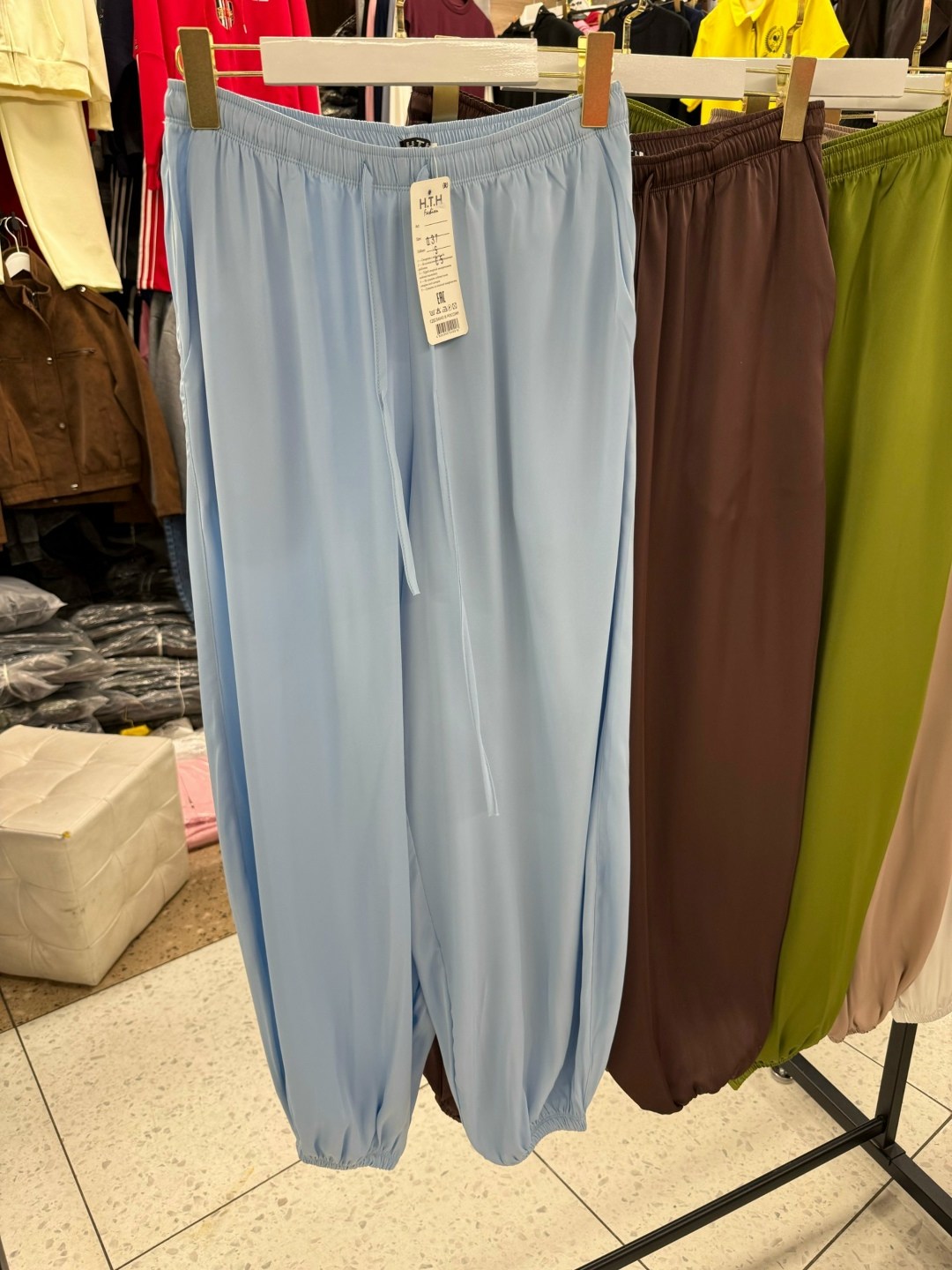 широкие брюки,женские широкие брюки,брюки свободные,женские брюки с широкими штанинами,шелковые брюки